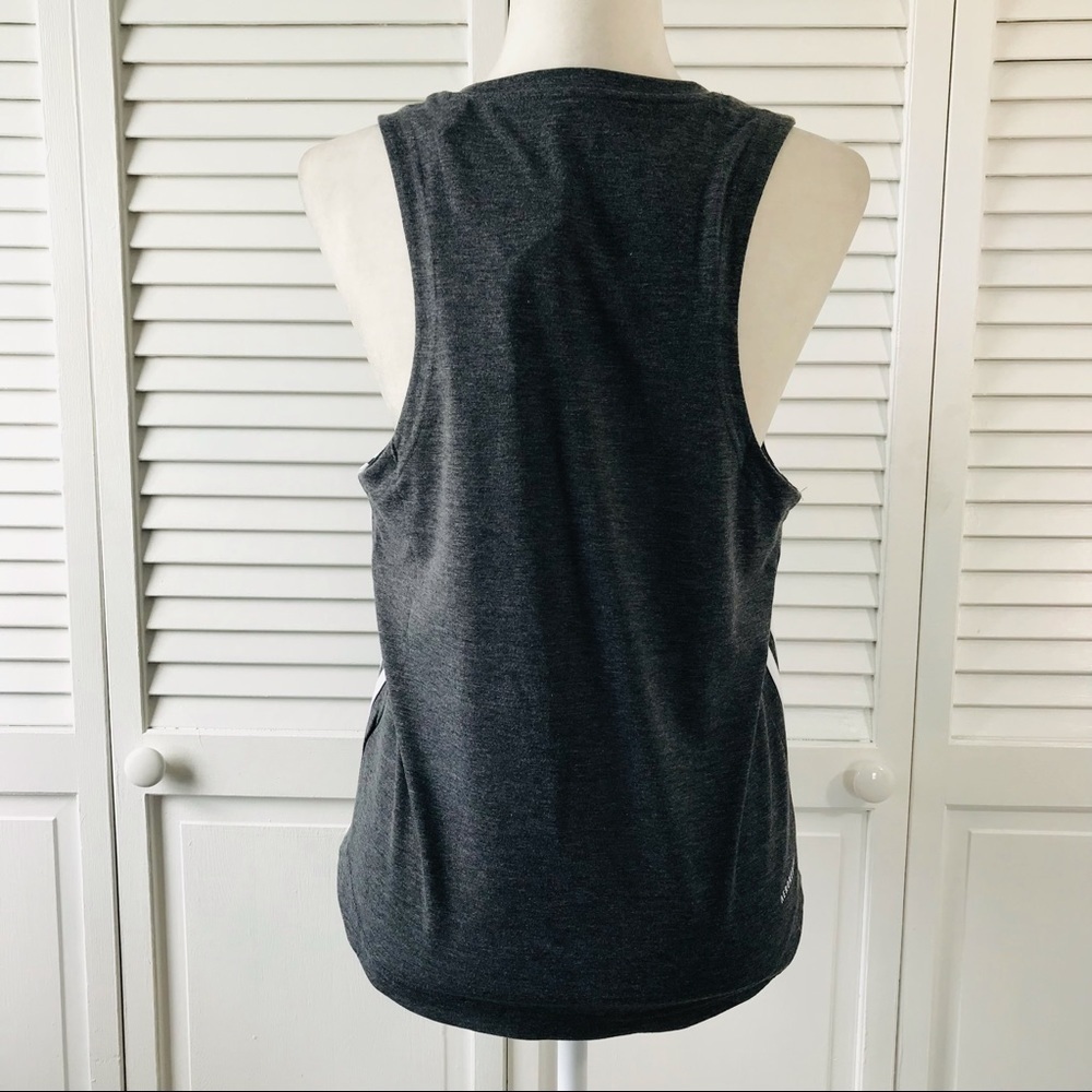 2/$25 ADIDAS Gray Primegreen Aeroready Tank Top Size Medium - Picture 6 of 9
